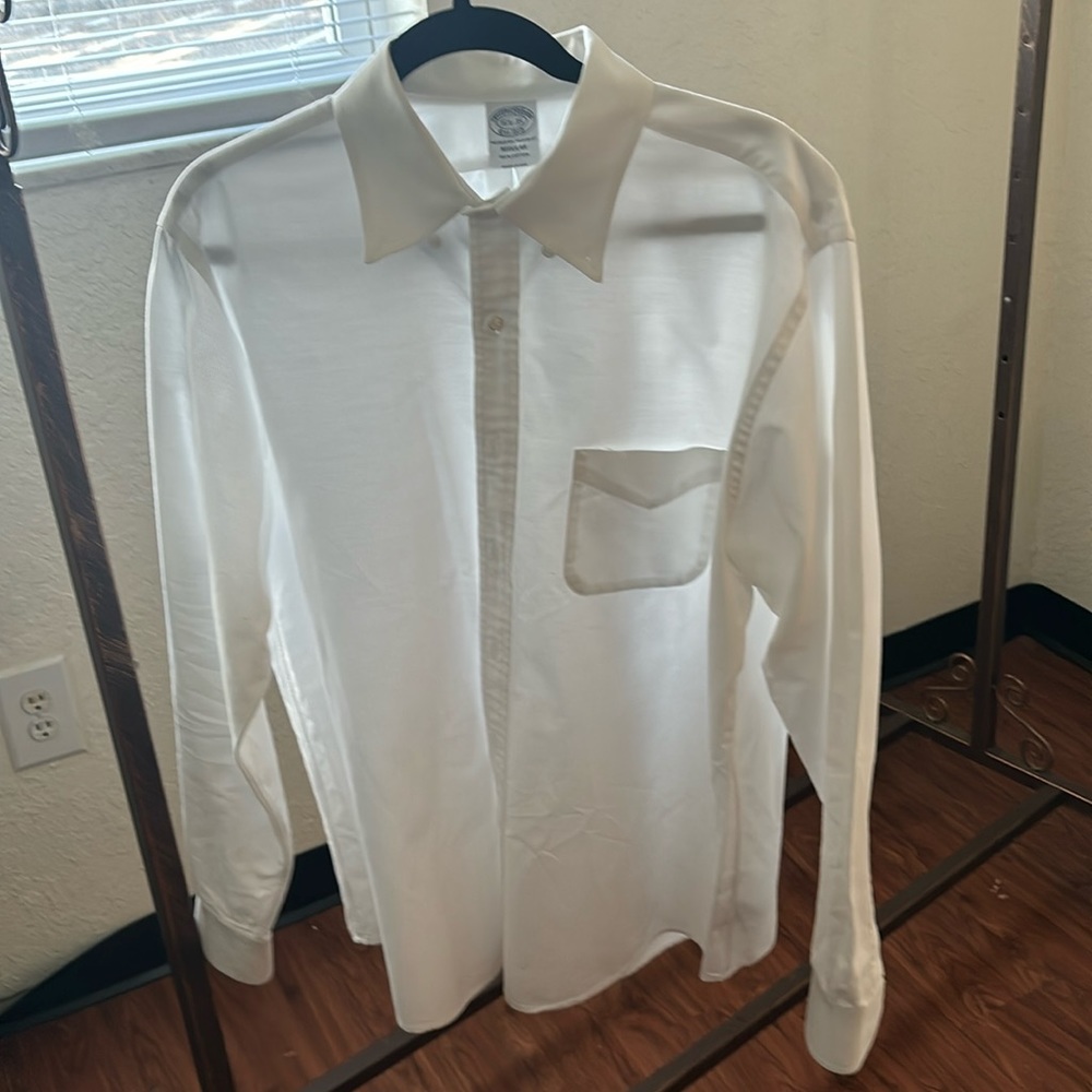 Brooks Brothers Men’s Button Down Shirt